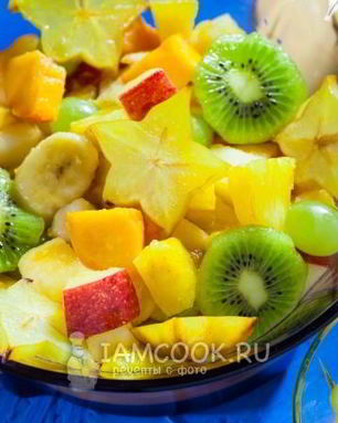 Постный салат с ананасом