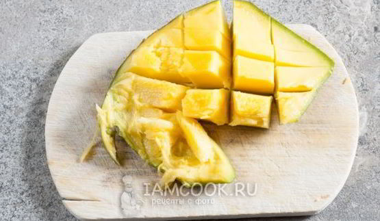 постный салат с ананасом