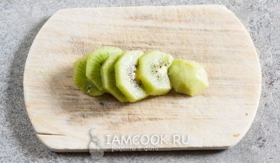 постный салат с ананасом