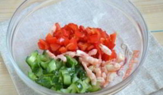 постный салат с креветками