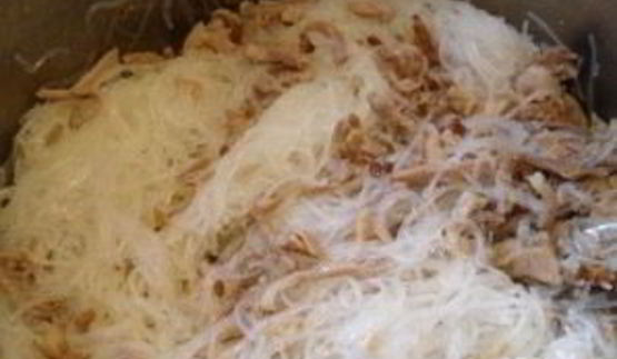 салат фунчоза с мясом