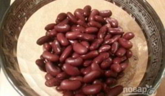 салат из фасоли с соленым огурцом