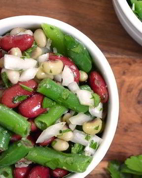 Салат из фасоли
