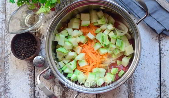 салат из кабачков с рисом на зиму