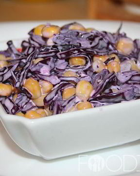 Салат из краснокочанной капусты