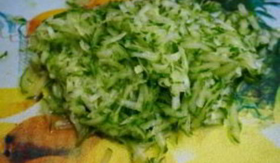 салат из курицы и чернослива