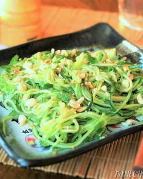 Салат из огурцов по-азиатски