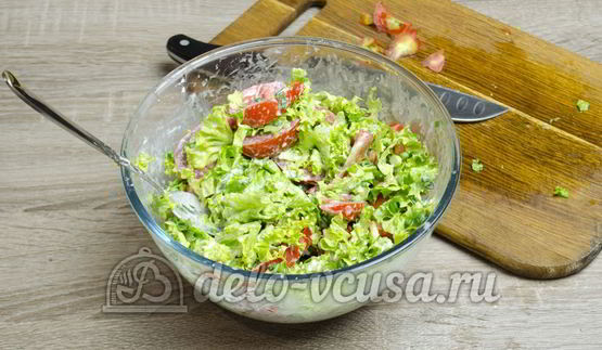 салат из помидоров со сметаной