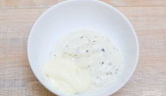 салат из ветчины и кукурузы