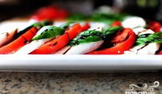 салат капрезе