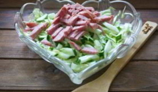 салат муравейник с курицей