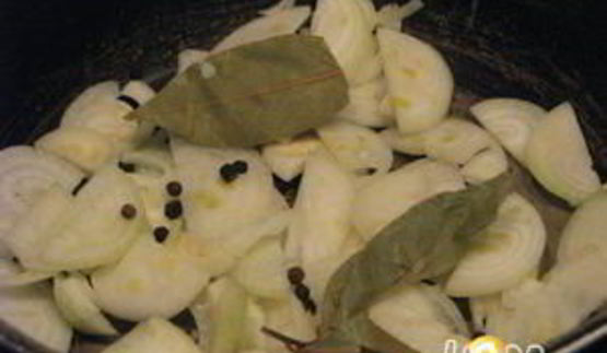 салат остренький кальмар