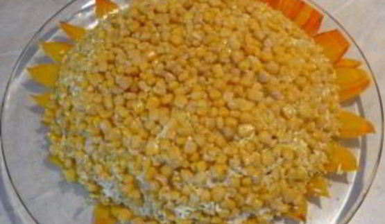 салат подсолнух с ветчиной