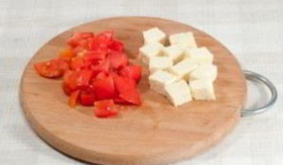 салат с адыгейским сыром