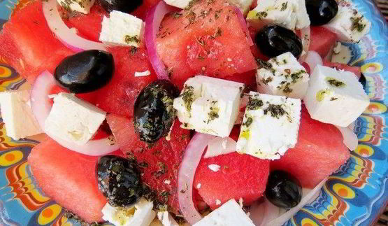 салат с арбузом и брынзой