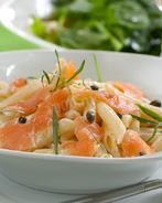 Салат с горбушей и сыром