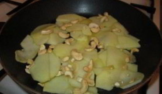 салат с инжиром и козьим сыром