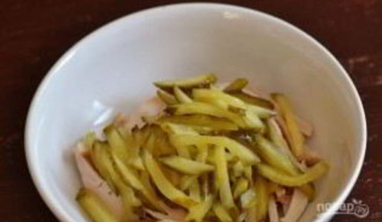 салат с курицей и картошкой