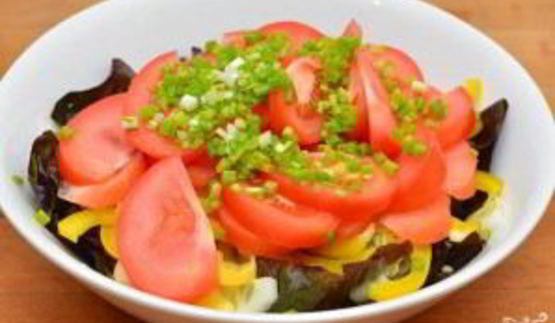 салат с лимонной заправкой