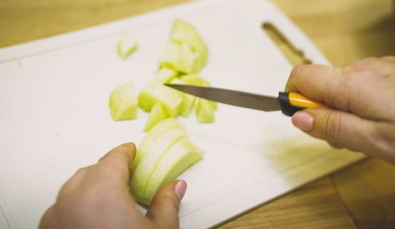 салат с мандаринами и орехами