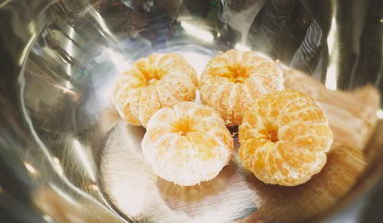 салат с мандаринами и орехами