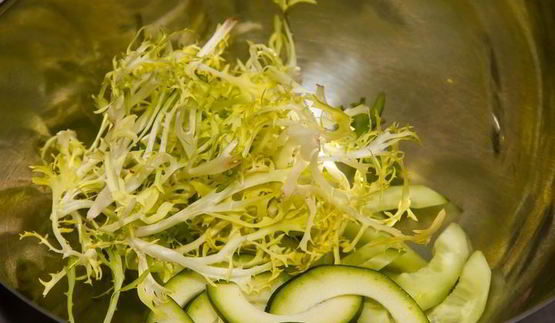 салат с мятной заправкой