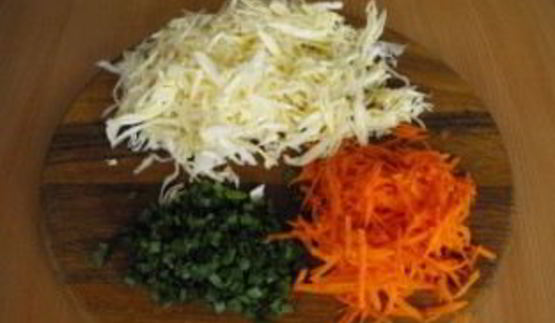 салат с сельдереем и капустой