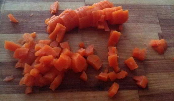 салат желтый