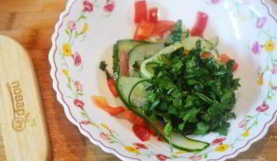 теплый салат из говядины