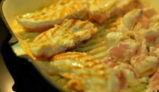 теплый салат с курицей