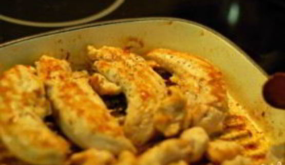 теплый салат с курицей