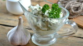 Чесночные соусы