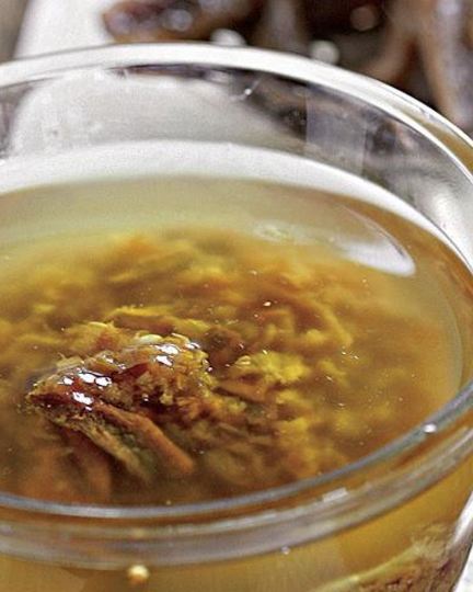 Рецепт горячего анчоусного соуса