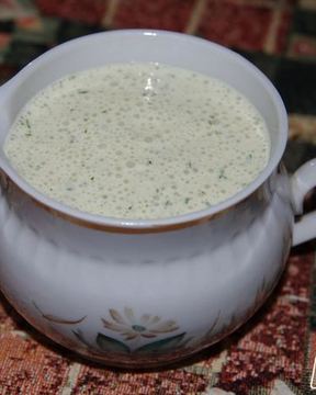 Йогуртовый соус с анчоусами