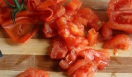 итальянский томатный соус с базиликом