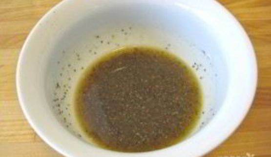 медово-горчичная заправка с маком