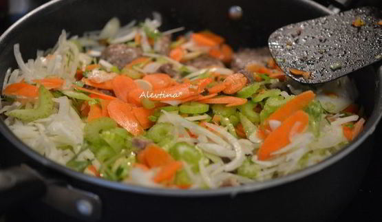 мясной соус по-итальянски