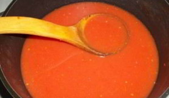 острый томатный соус