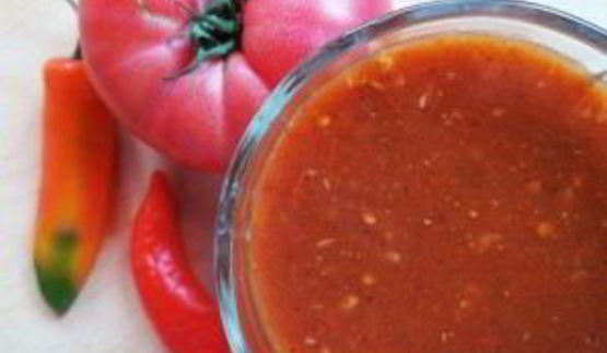 острый томатный соус