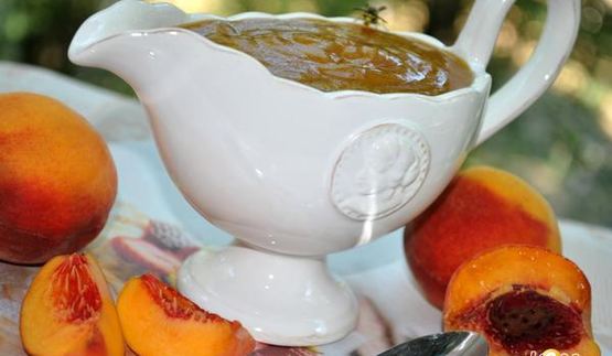 сладкий персиковый соус