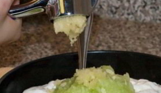 соус дзадзики