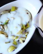 Соус молочный