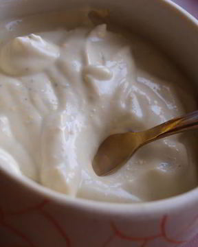 Соус на основе сыра с голубой плесенью