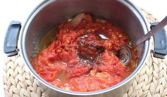 томатный соус из запеченных овощей