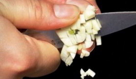 томатный соус с базиликом