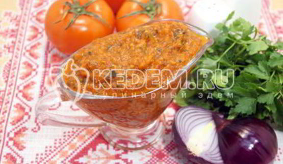 томатный соус с луком