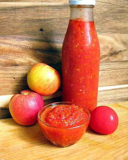 Рецепт томатного соуса яблоко с перчинкой