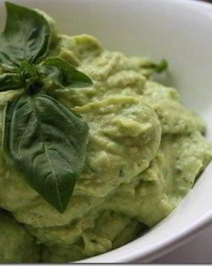 Вегетарианский соус из авокадо