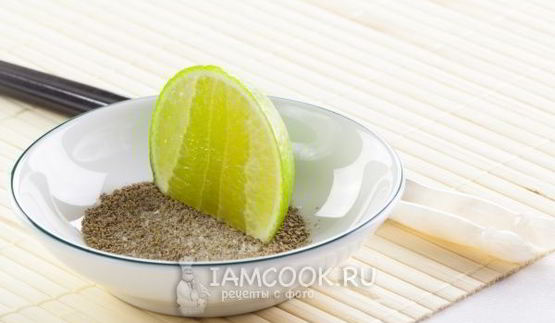 вьетнамский соус из перца с лаймом