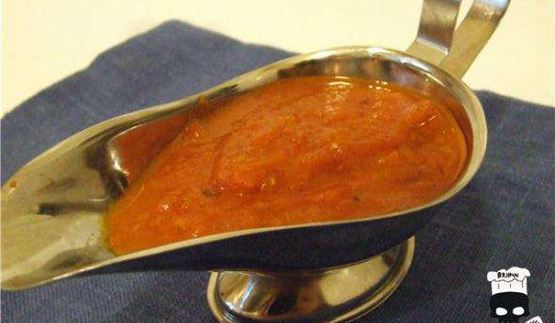 зимний томатный соус